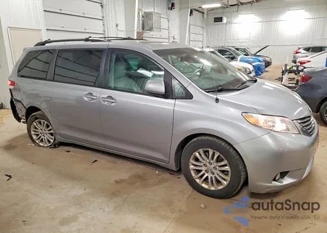 2012 Toyota Sienna Xle 8-Passenger из США, поврежденный, VIN 5TDYK3DC2CS204710